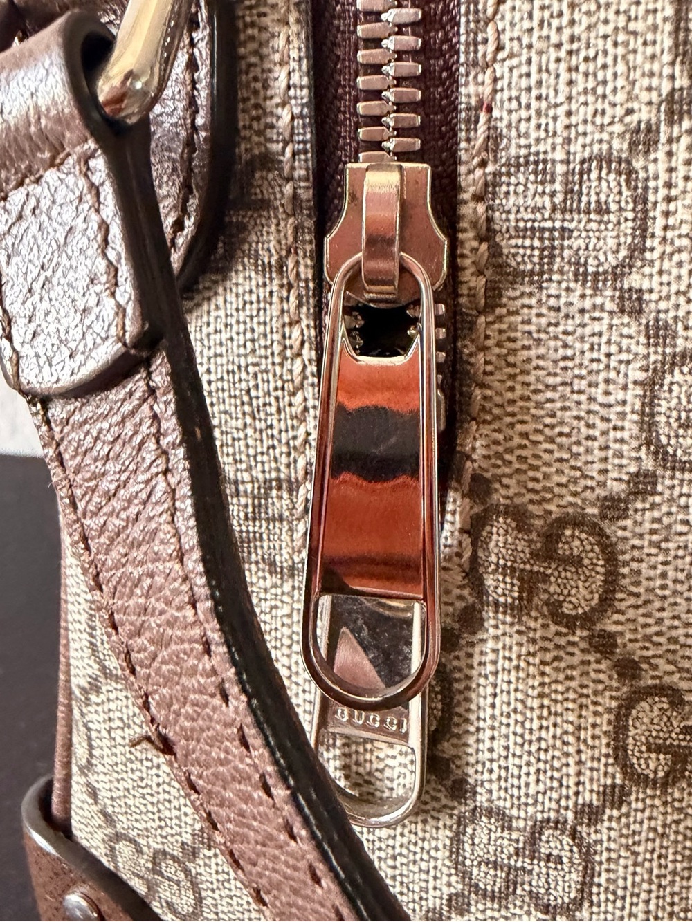 GUCCI GG Supreme Monogram Square Shoulder Bag Brown Strap Trunk Boxy - Picture 5 of 16